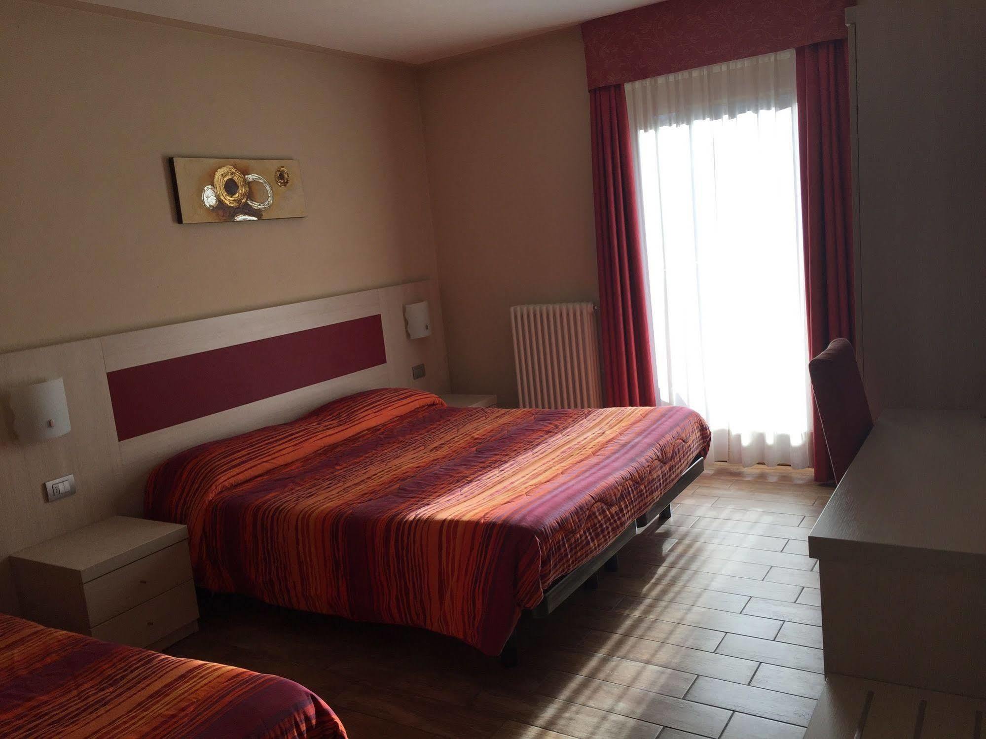 Sottosopra Alps Apartments & Rooms Charvensod ภายนอก รูปภาพ