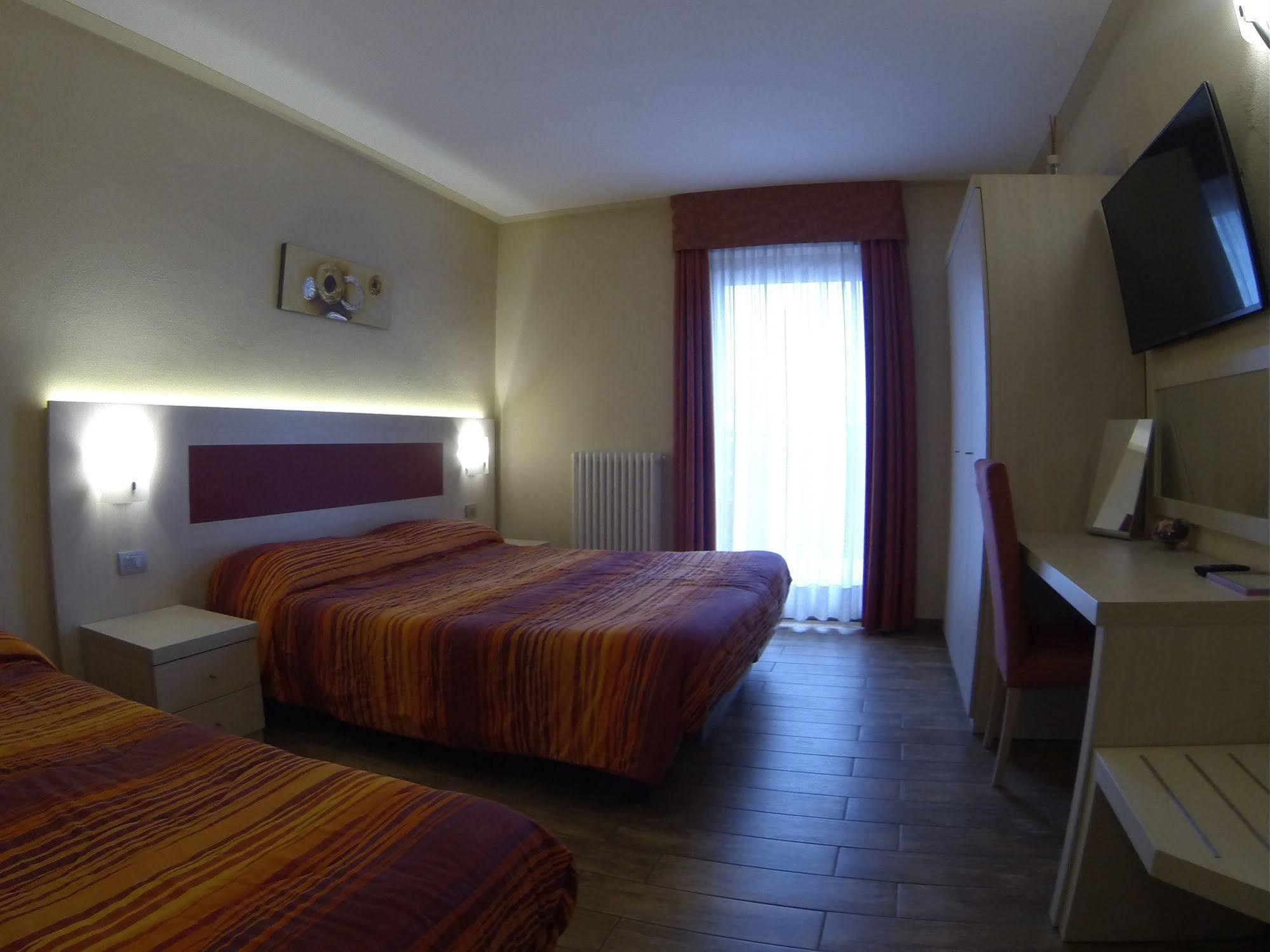 Sottosopra Alps Apartments & Rooms Charvensod ภายนอก รูปภาพ