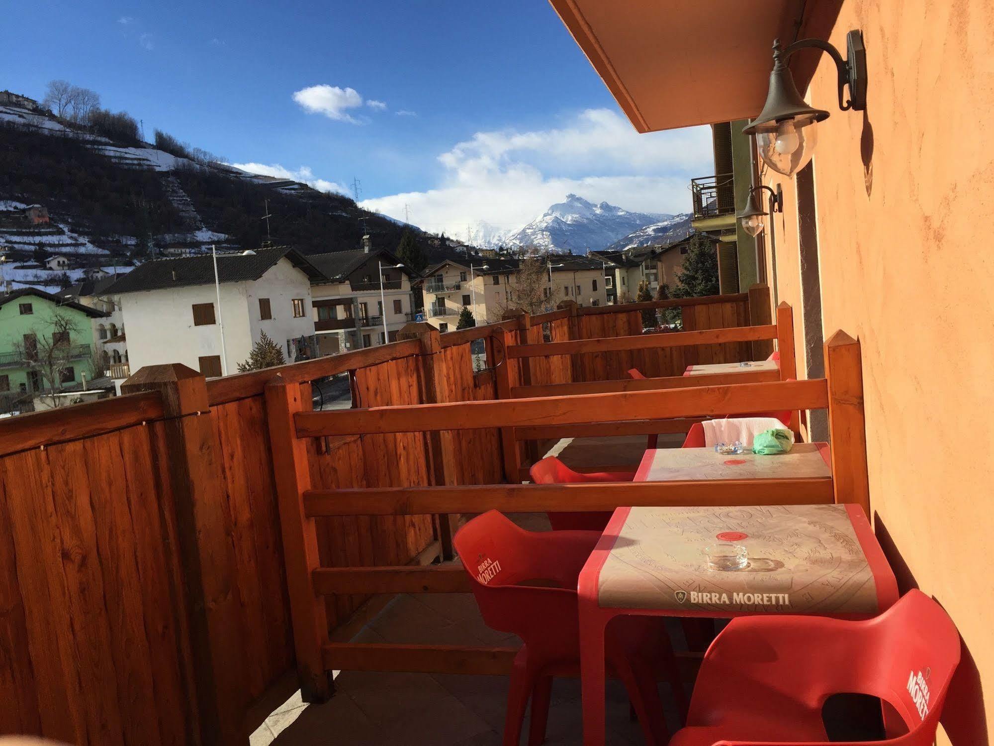 Sottosopra Alps Apartments & Rooms Charvensod ภายนอก รูปภาพ